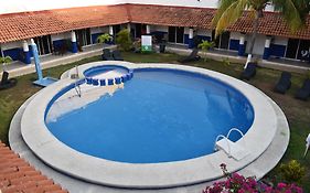 Plaza Almendros Hotel Isla Mujeres